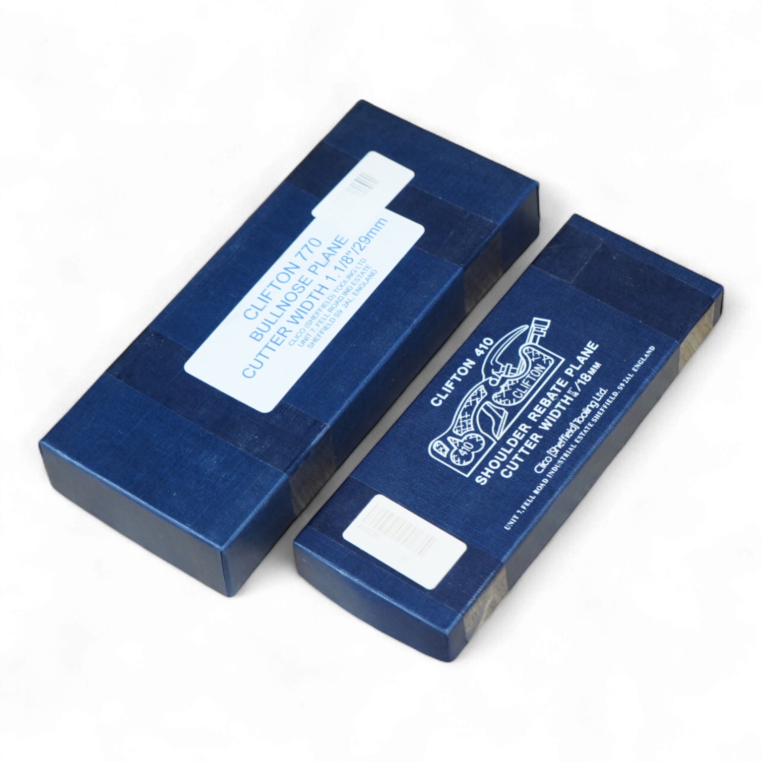 Two boxed modern Clifton planes; a Clifton 410 shoulder plane, 18mm wide, together with a Clifton 770 bullnose plane, 29mm wide (2)